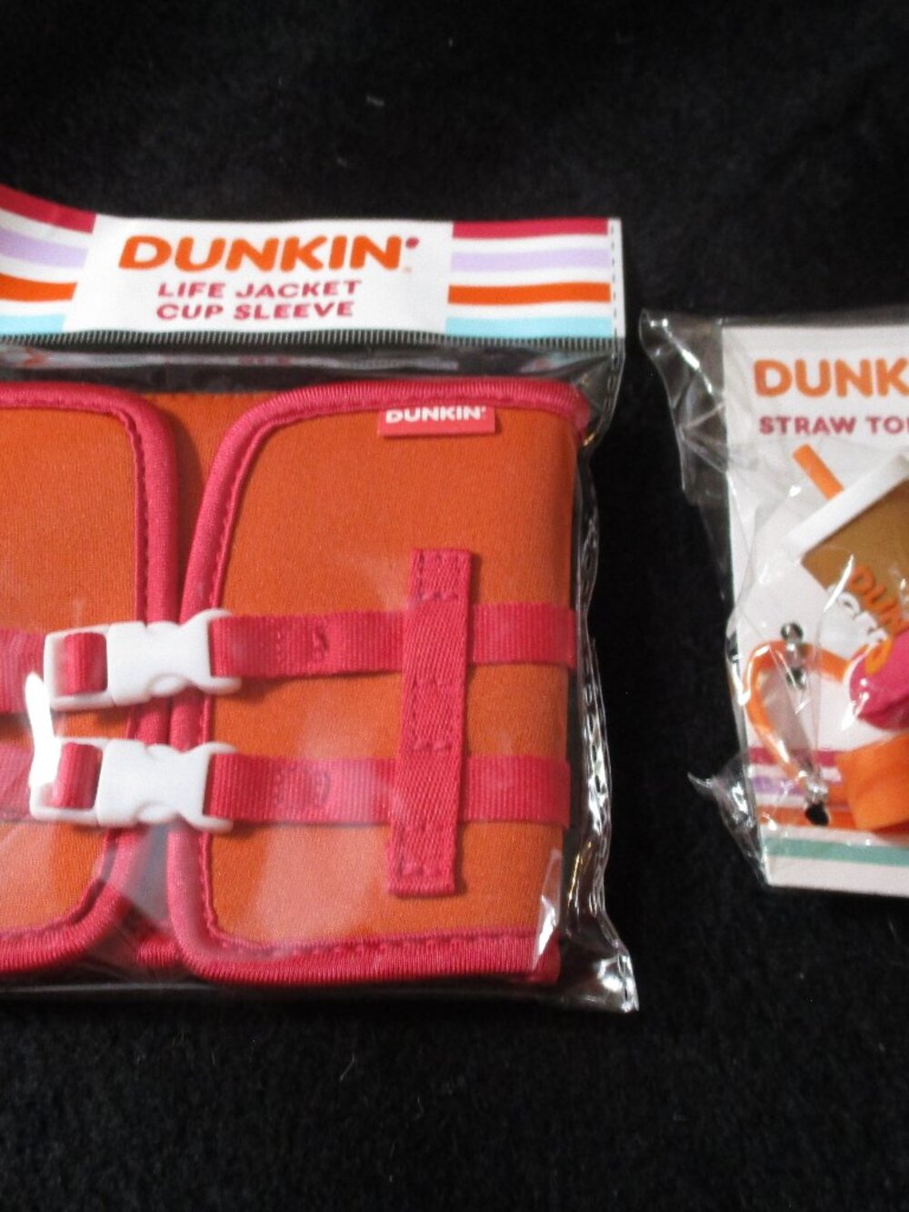 Dunkin’ Life Jacket Cup Sleeve & Pool Float Straw Topper 2 Pc Set NEW